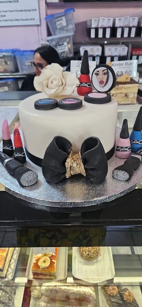Patisserie Romana · Photos 16